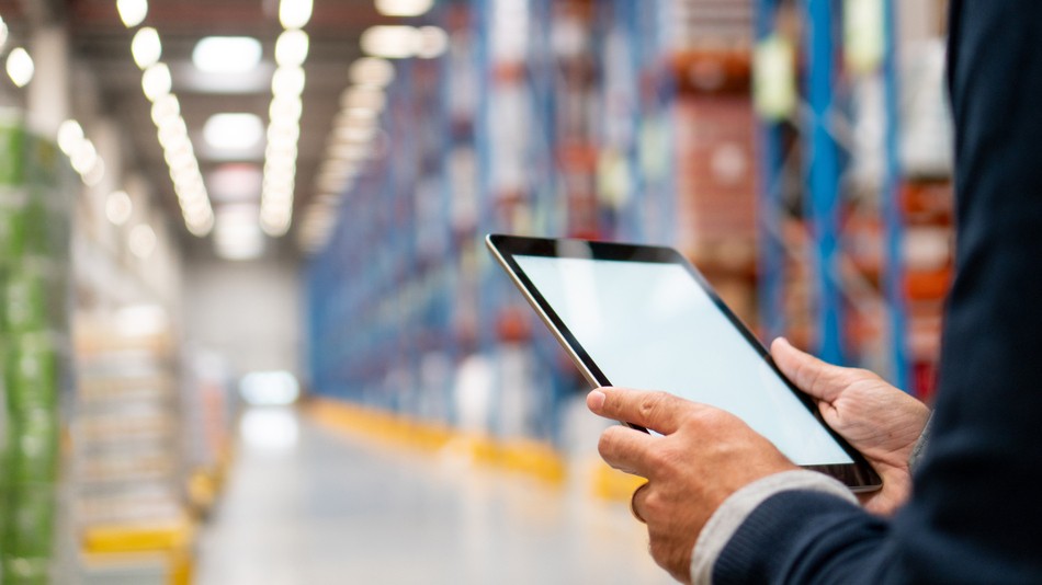 Los administrativos log&iacute;sticos tambi&eacute;n emplean t&eacute;cnicas, aplicaciones y herramientas de ofim&aacute;tica a diario