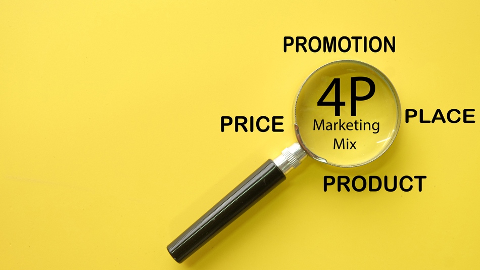 El marketing mix es una estrategia que persigue el éxito de un producto o servicio y la mejora de la experiencia del cliente