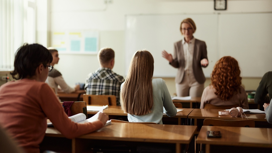 Cómo son los elementos curriculares en la LOMLOE y cómo afectan a las FP