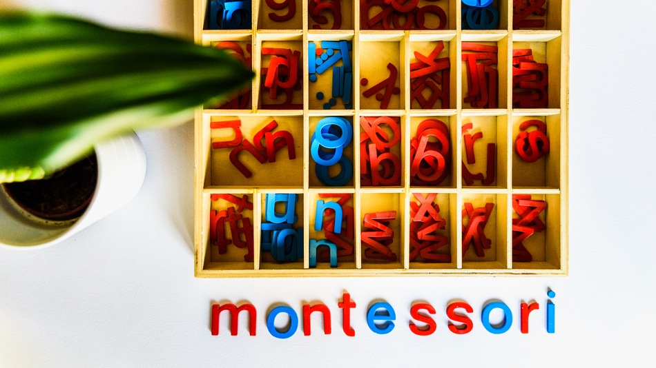 La pauta Montessori es un recurso que se utiliza para enseñar a escribir desde edades tempranas